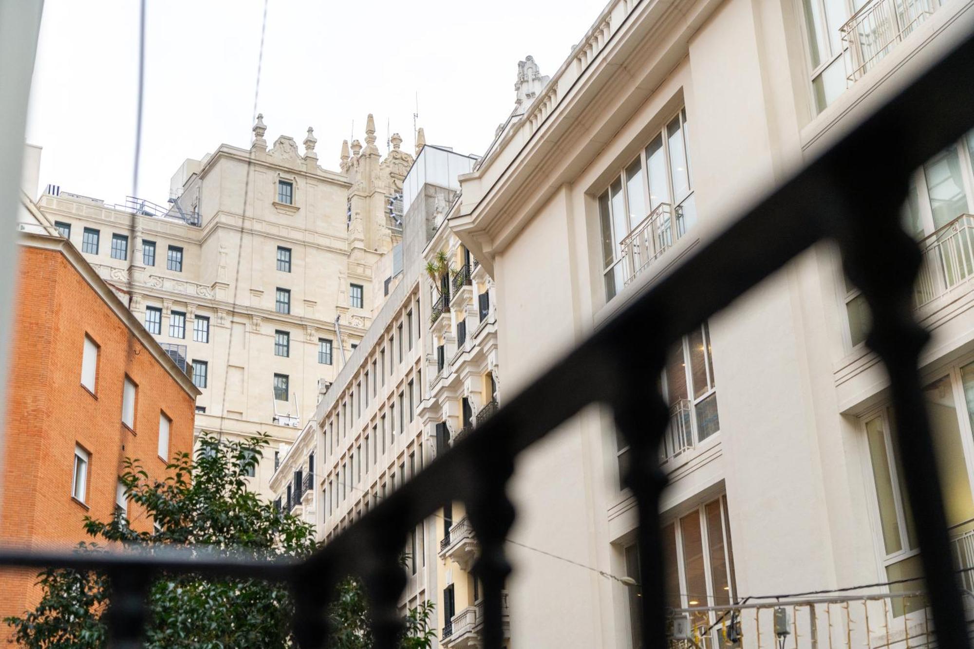 Dobo Madrid Luna Exteriér fotografie